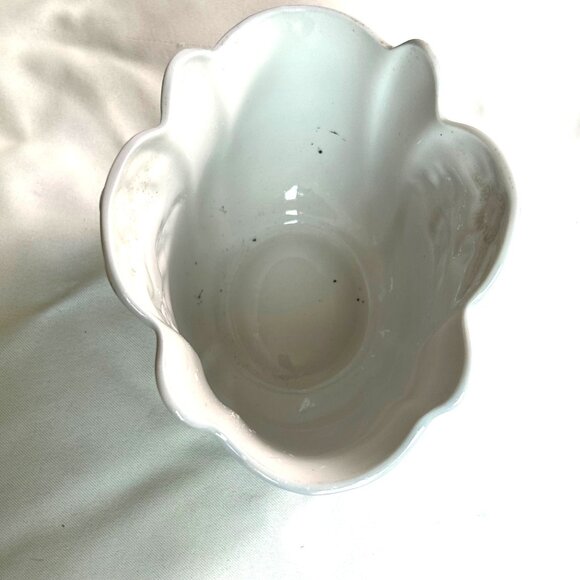 FTD 1992 Floral Ceramic Vase With Embossed Pastel Flowers Design Vintage Retro - Picture 4 of 10